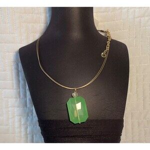 Gloria Vandeville 16 inch golden colored necklace with green stone